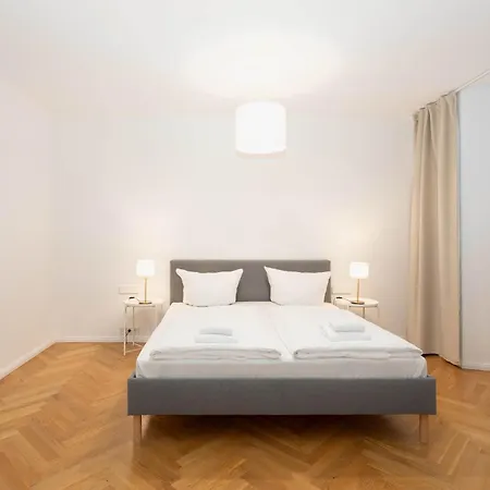 Mitte I 2 Doule Beds I Fast Wifi Apartamento *