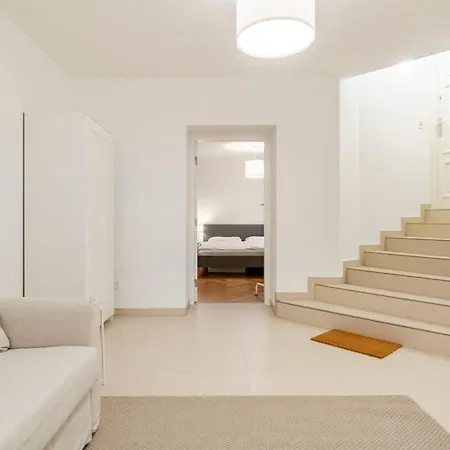 Mitte I 2 Doule Beds I Fast Wifi Apartament
