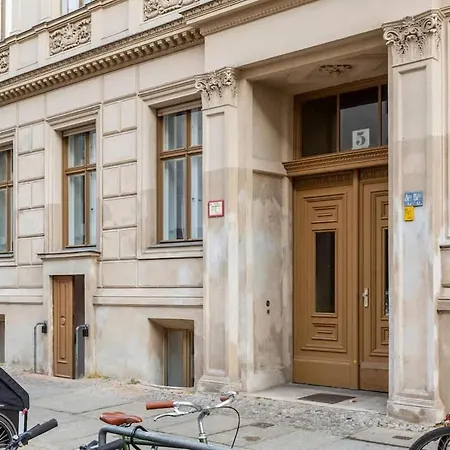 Mitte I 2 Doule Beds I Fast Wifi * Berlin